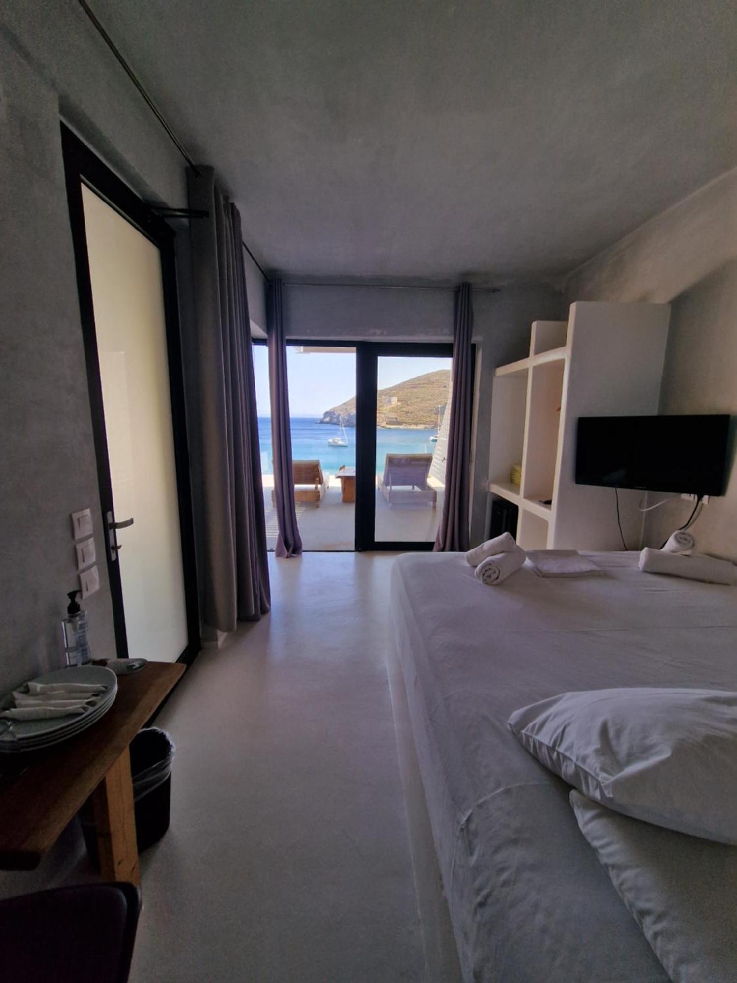 Spathi Beach Suites Kea ห้อง รูปภาพ