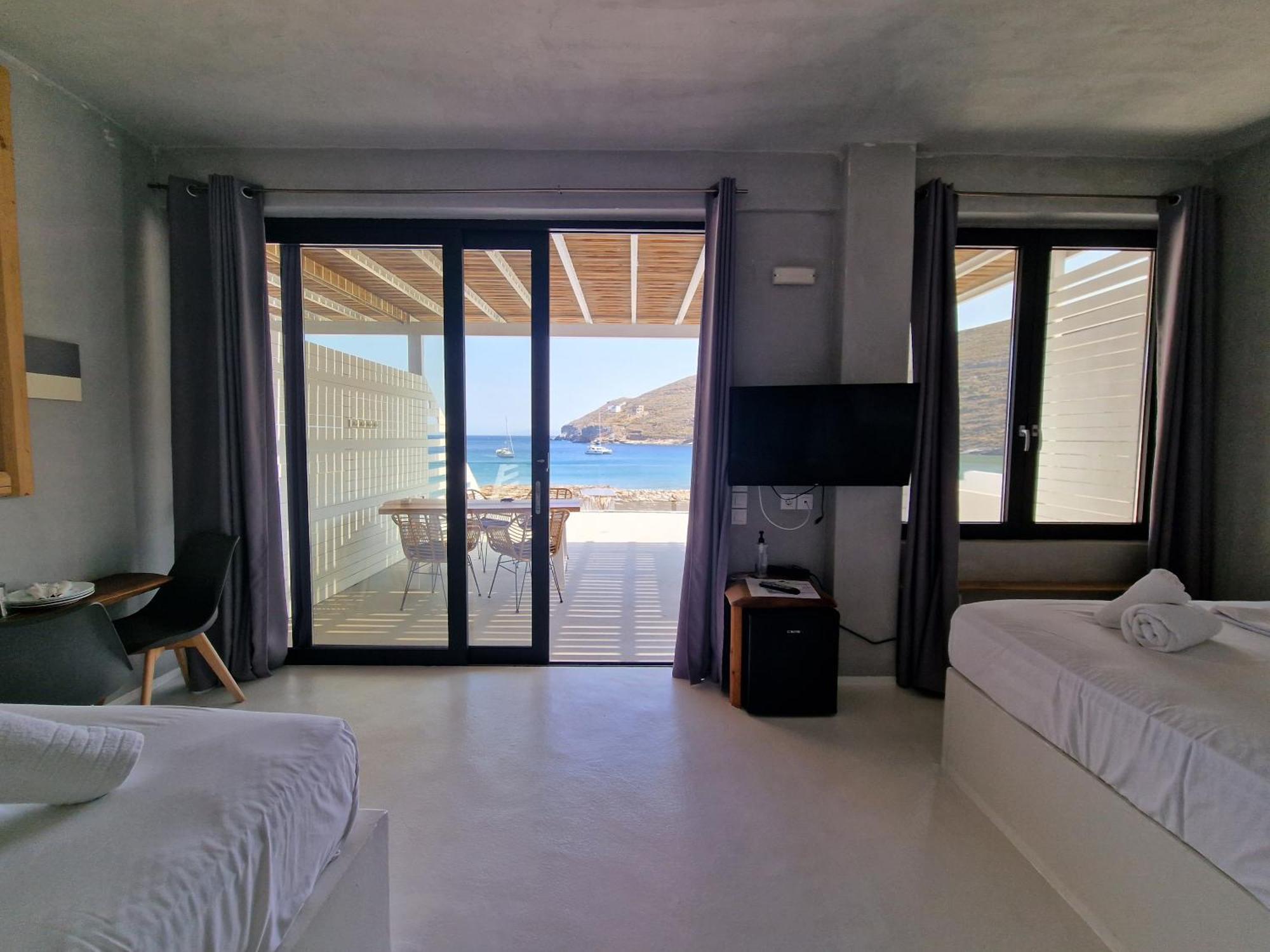 Spathi Beach Suites Kea ห้อง รูปภาพ